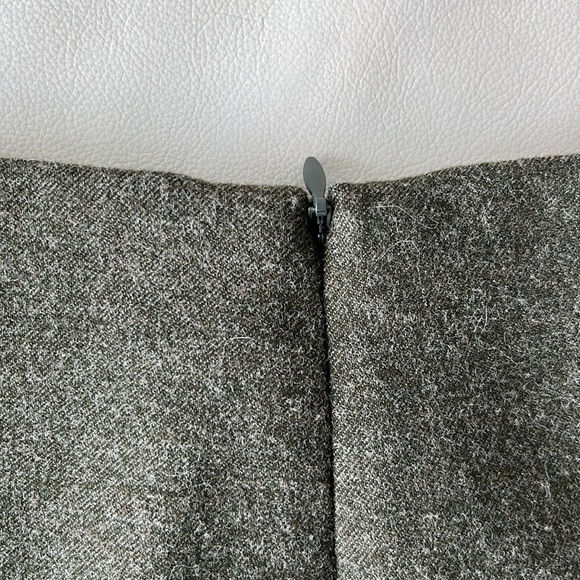 Aritzia Wilfred Renee Skirt. Size 00. - Picture 4 of 5